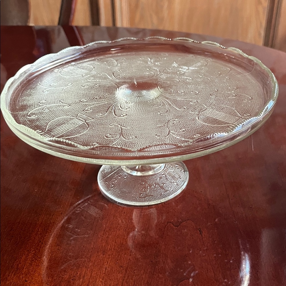 Vintage Pedestal Glass Cake Stand 10 in